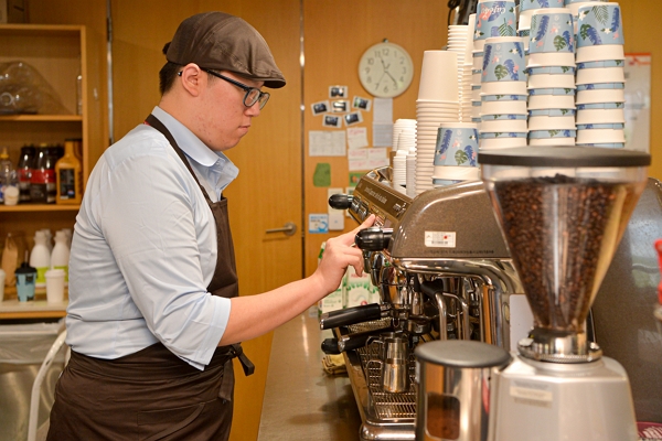 SK㈜ 사내 카페에서 ‘사회적 가치’ 담은 커피 맛보세요